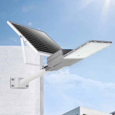 مصباح الشارع LED يعمل بالطاقة الشمسية IP65 مع 50 000 ساعة من العمر الأبيض الدافئ / البارد الأبيض DC12V الجدار / القطب